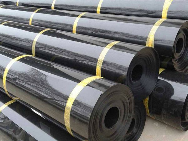 Construction method details of geomembrane